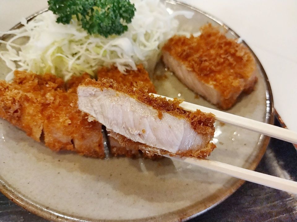 あなたの食卓はもう騙されている牛タンが家族を骨抜きにする美味の策略